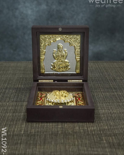 Gold Plated Prayer Box Mini - Wl1092 Lakshmi Paduka