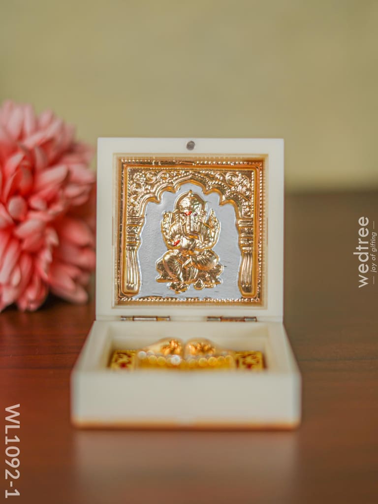 Gold Plated Prayer Box Mini - Wl1092 Paduka