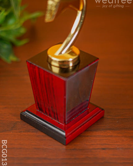 Gold Star Trophy - Bcg0130 Branding