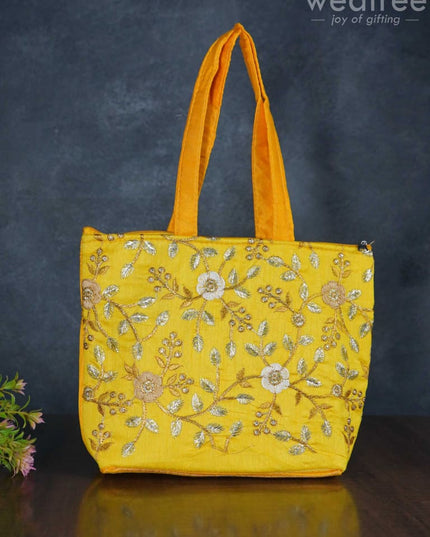 Gold With Silver Embroidery Hand Bag - Wbg0956 Bags