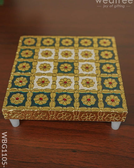 Meenakari Golden Manai - Wbg1105 5X5 Inch Pooja Utilities