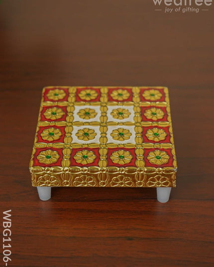 Meenakari Golden Manai - Wbg1106 4X4 Inch Pooja Utilities