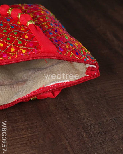 Hand Bag With Allover Thread Embroidery - Wbg0957 Bags