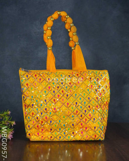 Hand Bag With Allover Thread Embroidery - Wbg0957 Bags
