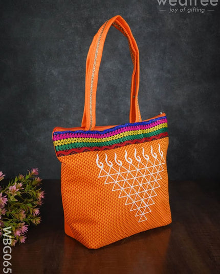 Hand Bag With Kolam Design - Wbg0651 Bags