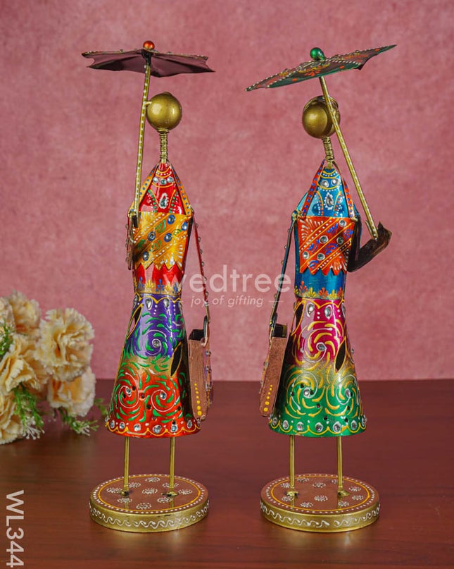 Hand Painted Women Show Piece - Wl3449 Metal Decor Showpiece