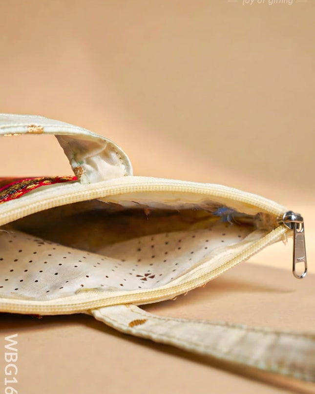 Handbag with Paithani Design - WBG1610 - Hand Bags