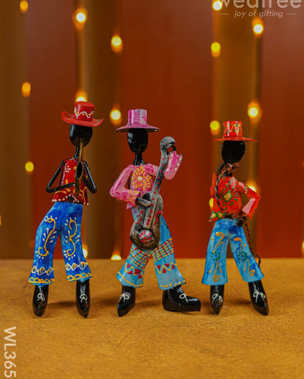 Handpainted Musician Set - 3 Wl3658 Metal Decor Showpiece
