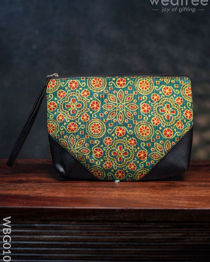 Ikkat Zipper Pouch - Wbg0101 Clutches & Purses