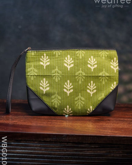 Ikkat Zipper Pouch - Wbg0101 Clutches & Purses