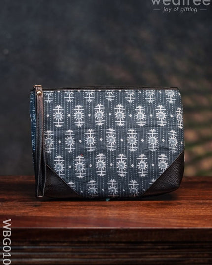 Ikkat Zipper Pouch - Wbg0101 Clutches & Purses