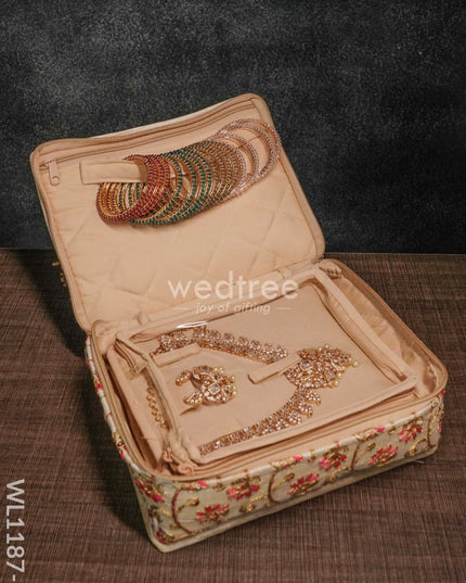 Jewel Pouch With Floral Design And Chumki Embroidery Work (9X7) - Wl1187 Organizers