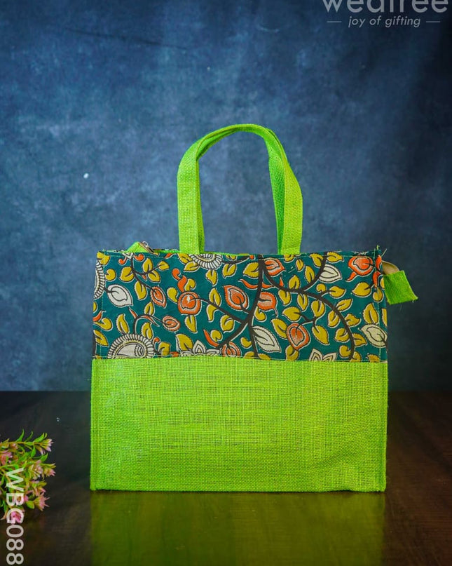 Jute Bag With Kalamkari Design - Wbg0885 Bags