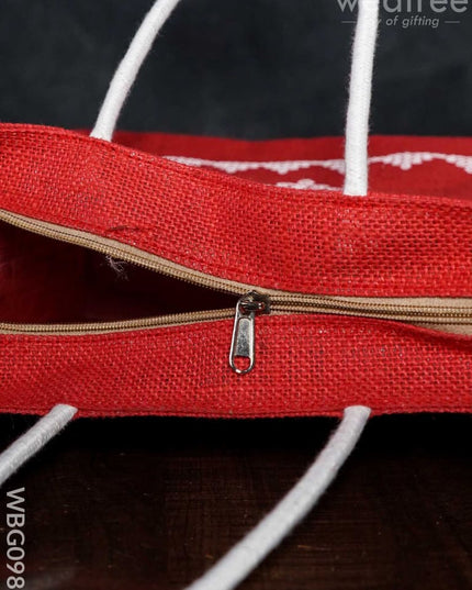 Jute Bag With Rangoli Print - Wbg0980 Bags