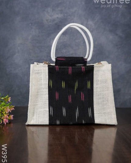 Jute Lunch Bag With Ikkat Fabric And Zipper - W3953 Bags