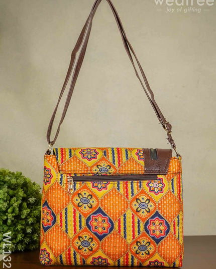 Kantha Work Sling Bag - Wl1326 Bags