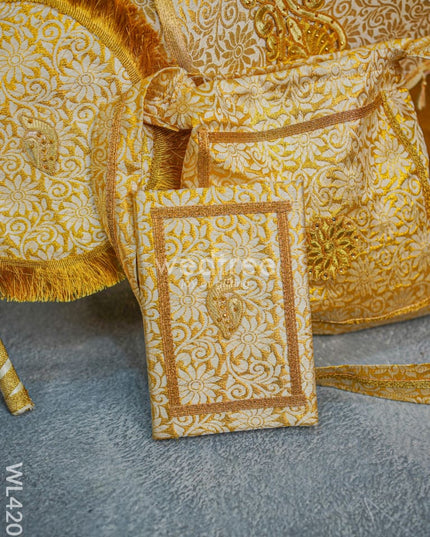Kasi Yatra Set - Wl4206 Wedding Essentials