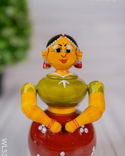 Kondapalli - Lady Butta Bomma - 5 inch - WL5398 - Wooden Decor