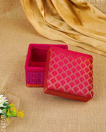 Korai Box - 4x4 inch - WBG1921 - Jewellery Holders RG