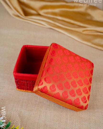 Korai Box - 4x4 inch - WBG1921 - Jewellery Holders RG