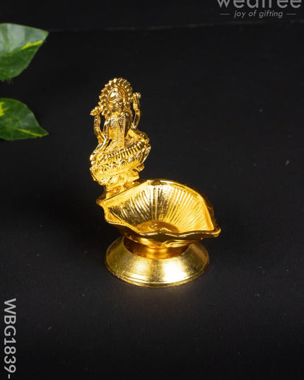 Lakshmi Diya - WBG1839-1 - White Metal Diya RG