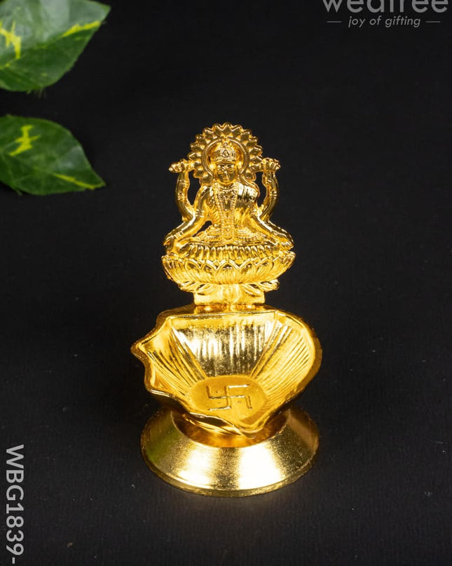 Lakshmi Diya - WBG1839-1 - White Metal Diya RG