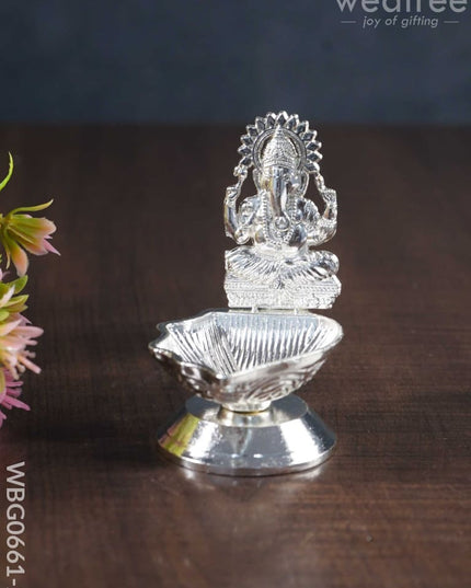 Lakshmi Shank Deepam - Wbg0661 Ganesha Diyas
