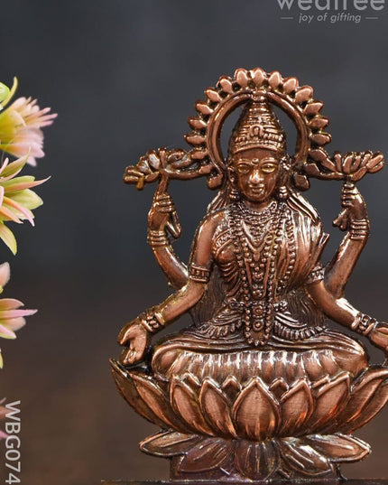 Lakshmi Murthi Big - Copper Antique Finish Wbg0748 Divine Figurines