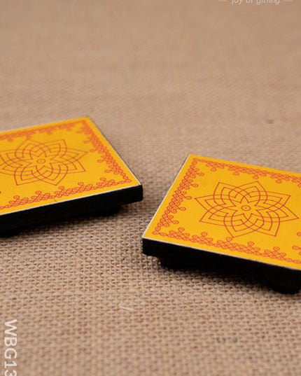Laminated Manai - Hridaya Kamalam Kolam Design - Set of 2 - WBG1380 - Manai RG