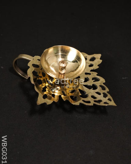 Leaf Base Brass Diya - Wbg0310 Diyas