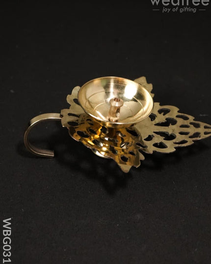 Leaf Base Brass Diya - Wbg0310 Diyas
