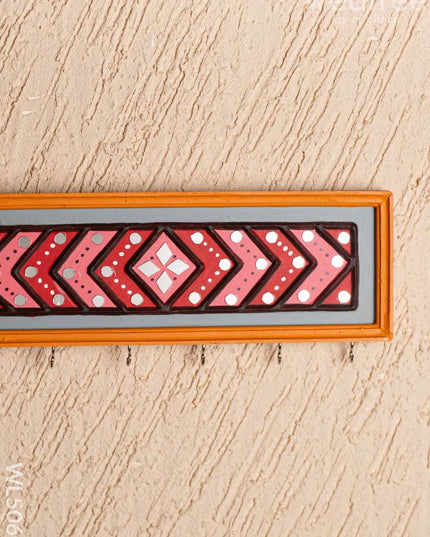 Lippan Art: Key Hanger - 12x4 inch - WL5060