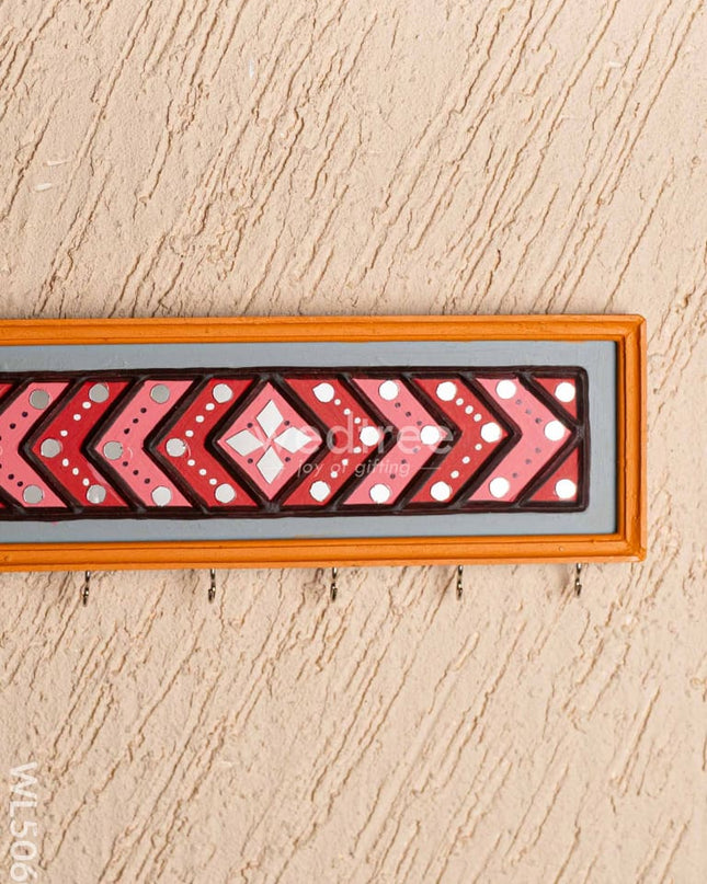 Lippan Art: Key Hanger - 12x4 inch - WL5060