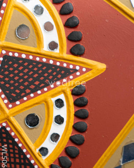 Lippan Art: Rangoli Frame - 12 inch - WL5068 Lippan Art