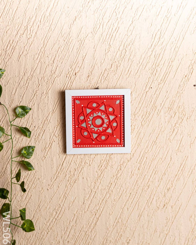 Lippan Art: Rangoli Frame - 7x7 inch - WL5069 Lippan Art
