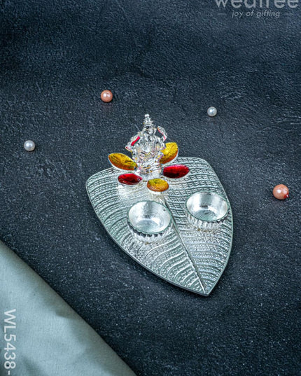 Lord Ganesha Manjal-Kumkum Holder - Red - WL5438-1 - EPNS Gifts
