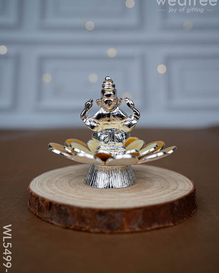 Lord Ganesha on Floral Base - Beige - WL5499-1 - EPNS Gifts