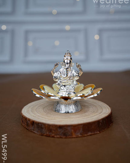 Lord Ganesha on Floral Base - Beige - WL5499-1 - EPNS Gifts