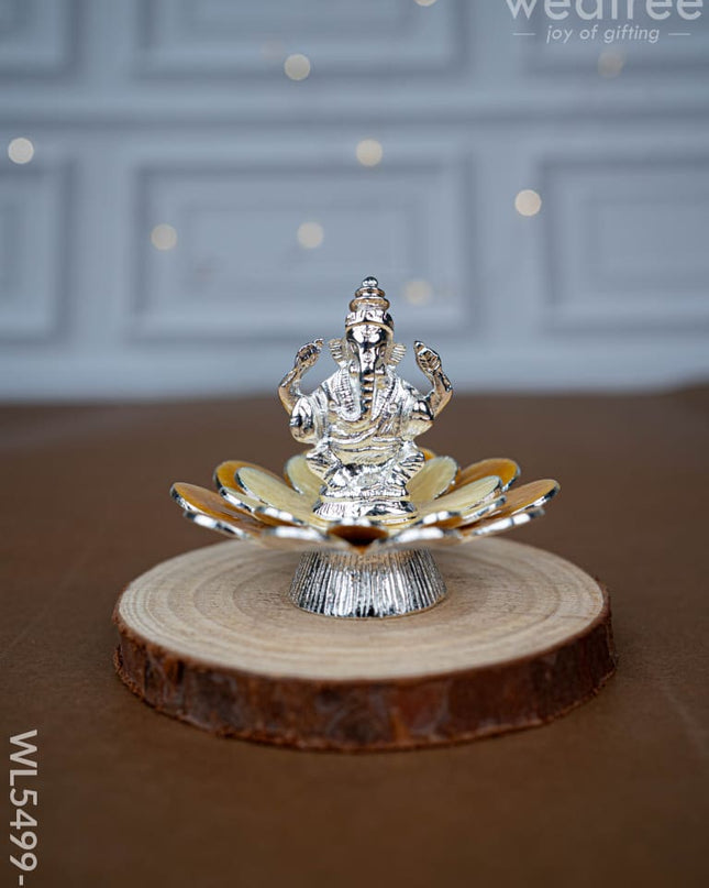 Lord Ganesha on Floral Base - Beige - WL5499-1 - EPNS Gifts