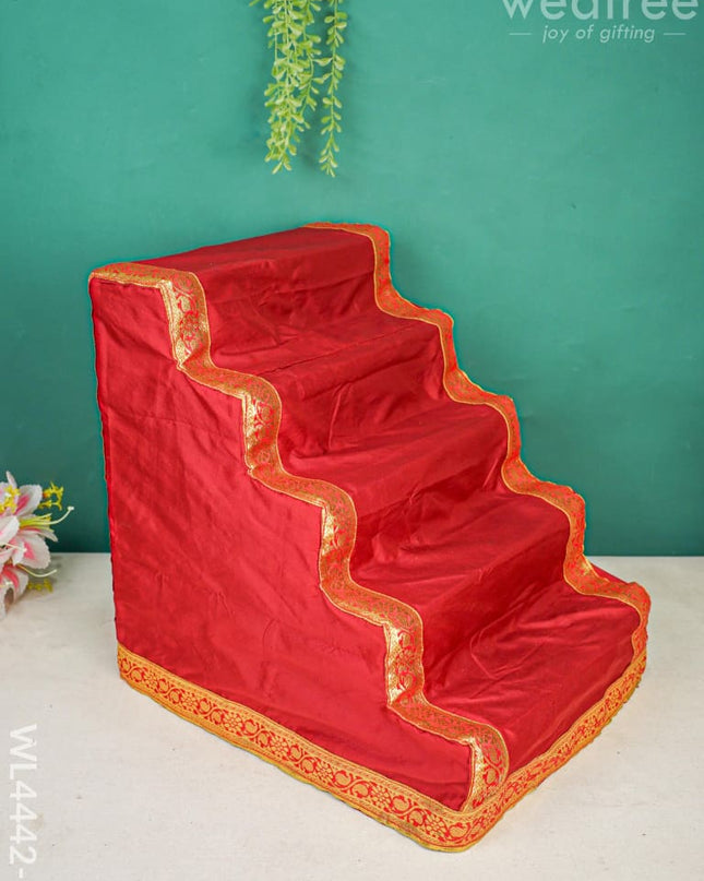 Magnetic 5 Step Golu Padi With Cover - Brown Wl4442 / Diya