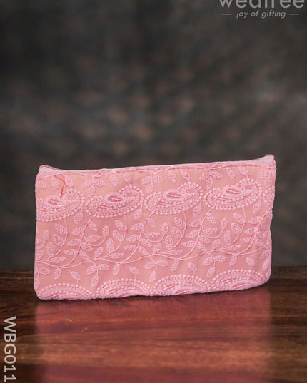 Mango Designed Embroidery Purse With Zipper - Wbg0112 Clutches & Purses
