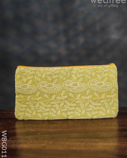 Mango Designed Embroidery Purse With Zipper - Wbg0112 Clutches & Purses