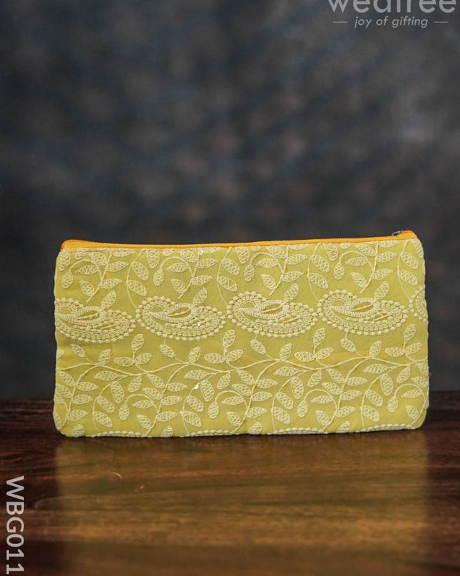 Mango Designed Embroidery Purse With Zipper - Wbg0112 Clutches & Purses