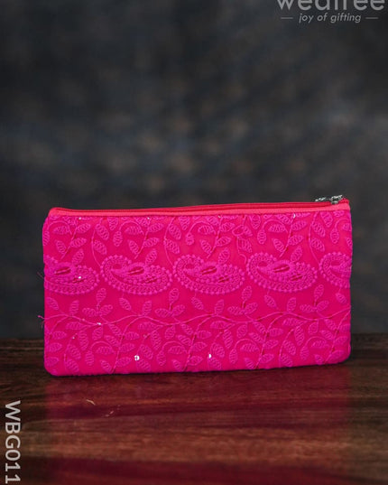 Mango Designed Embroidery Purse With Zipper - Wbg0112 Clutches & Purses