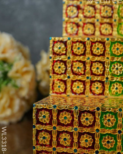 Decorative 3 Step Meenakari Golu Stand - Wl3318-2 / Diya Padi