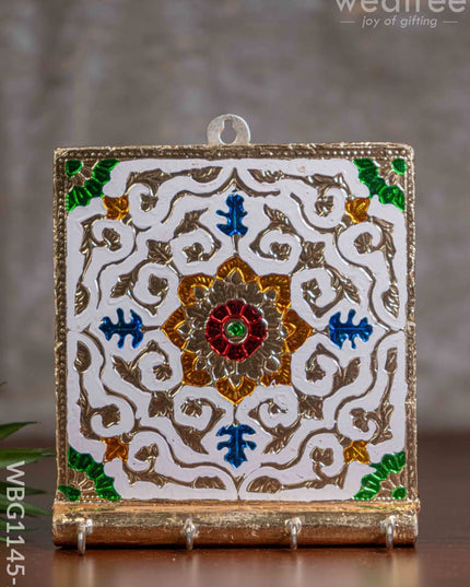 Meenakari Key Hanger - Wbg1145-2 Hangers