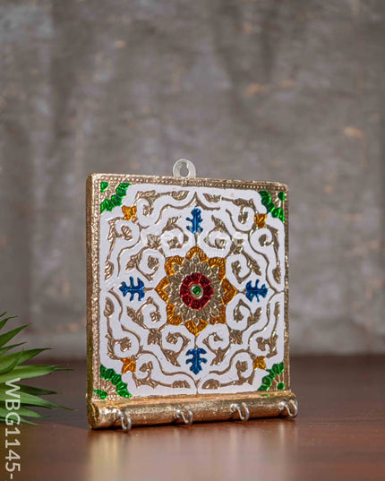Meenakari Key Hanger - Wbg1145-2 Hangers