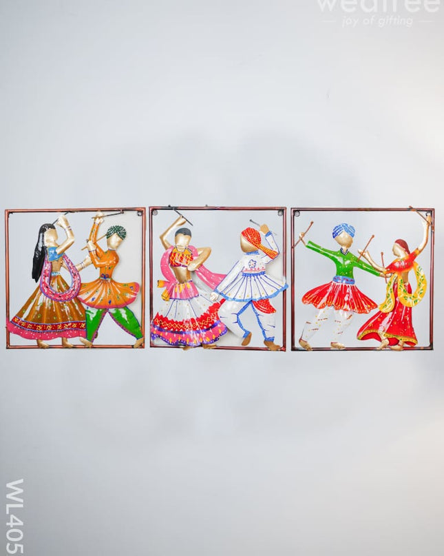 Metal Dancing Pair Wall Hanging - Wl4052 Decor Showpiece