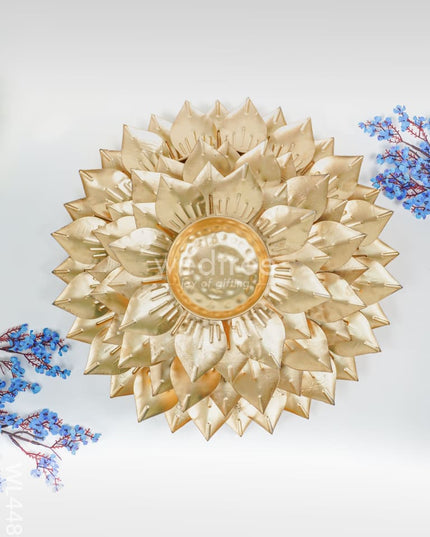Metal Decor Lotus Urli - Set Of 3 Wl4489