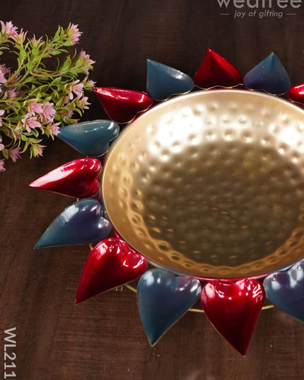 Metal Diya Urli With Leaves ( 16 Inch ) - Wl2117 Decor